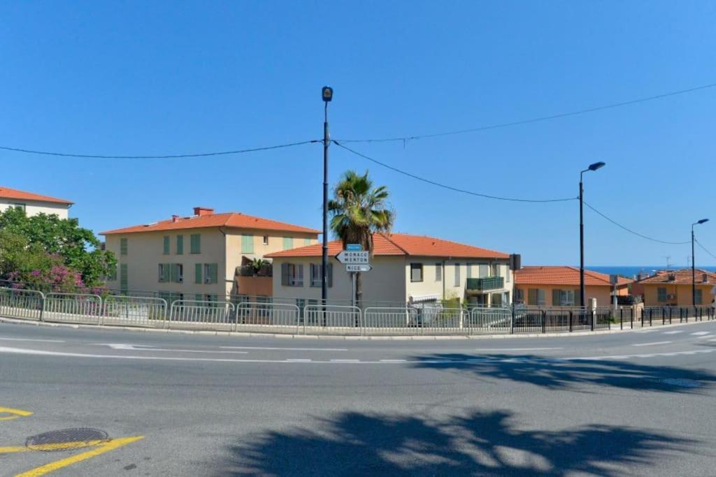 Apartamento Beau 2P, très équipé, localisation parfaite/AC Villefranche-sur-Mer Exterior foto