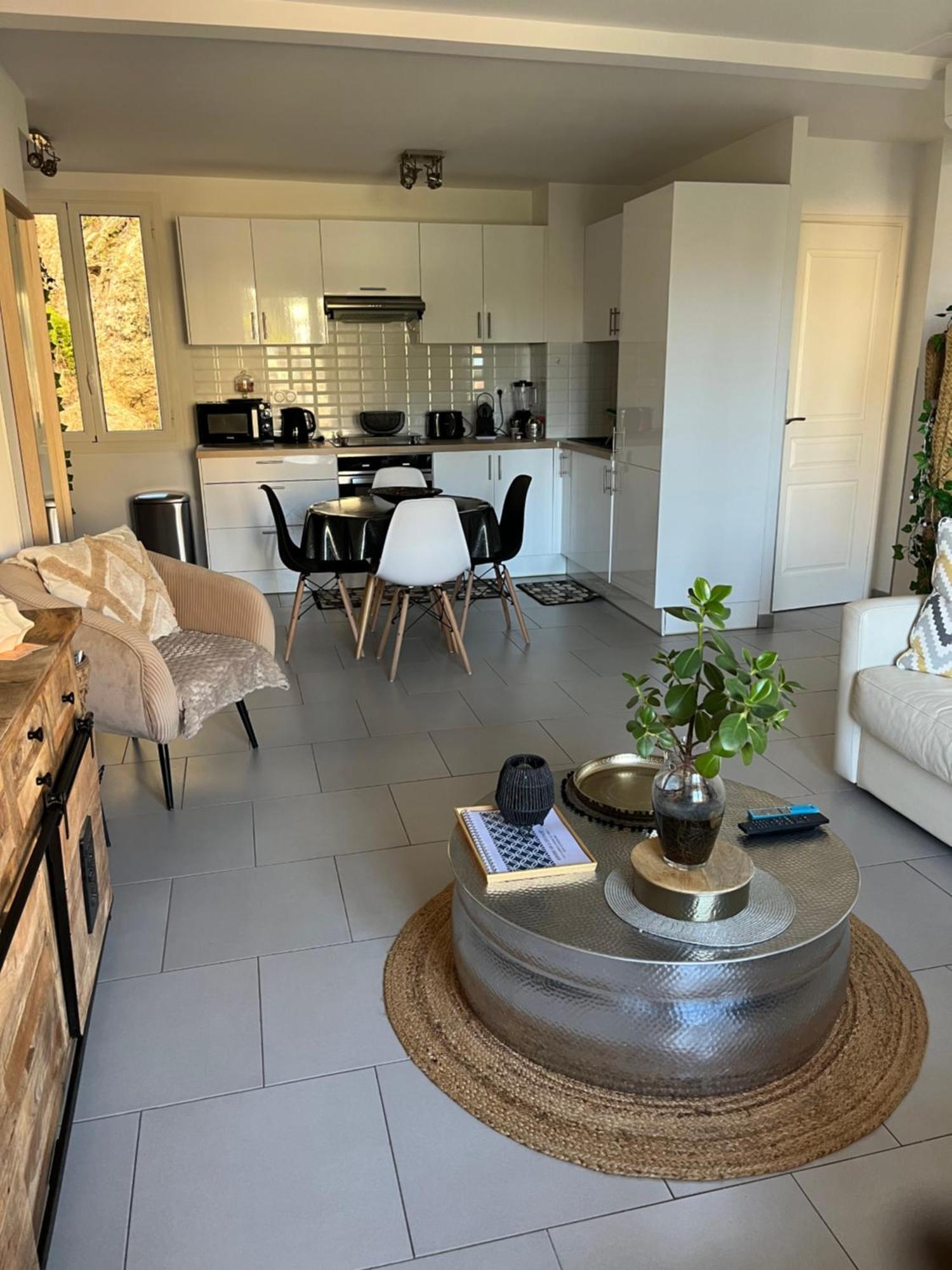 Apartamento Beau 2P, très équipé, localisation parfaite/AC Villefranche-sur-Mer Exterior foto